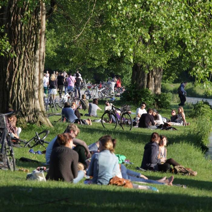 Cycling Tours In Munich Englischer Garten Simply Munich